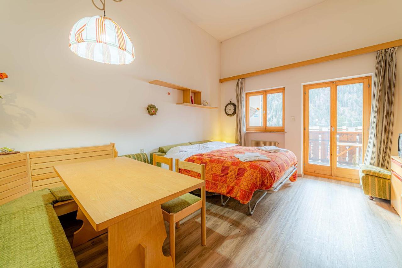 Dolomites Dream Marmolada Apartment ร็อคคา ปิเอโตเร ภายนอก รูปภาพ